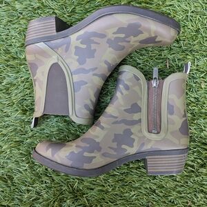 Lucky Brand Green Camouflage Ankle Rain Boots